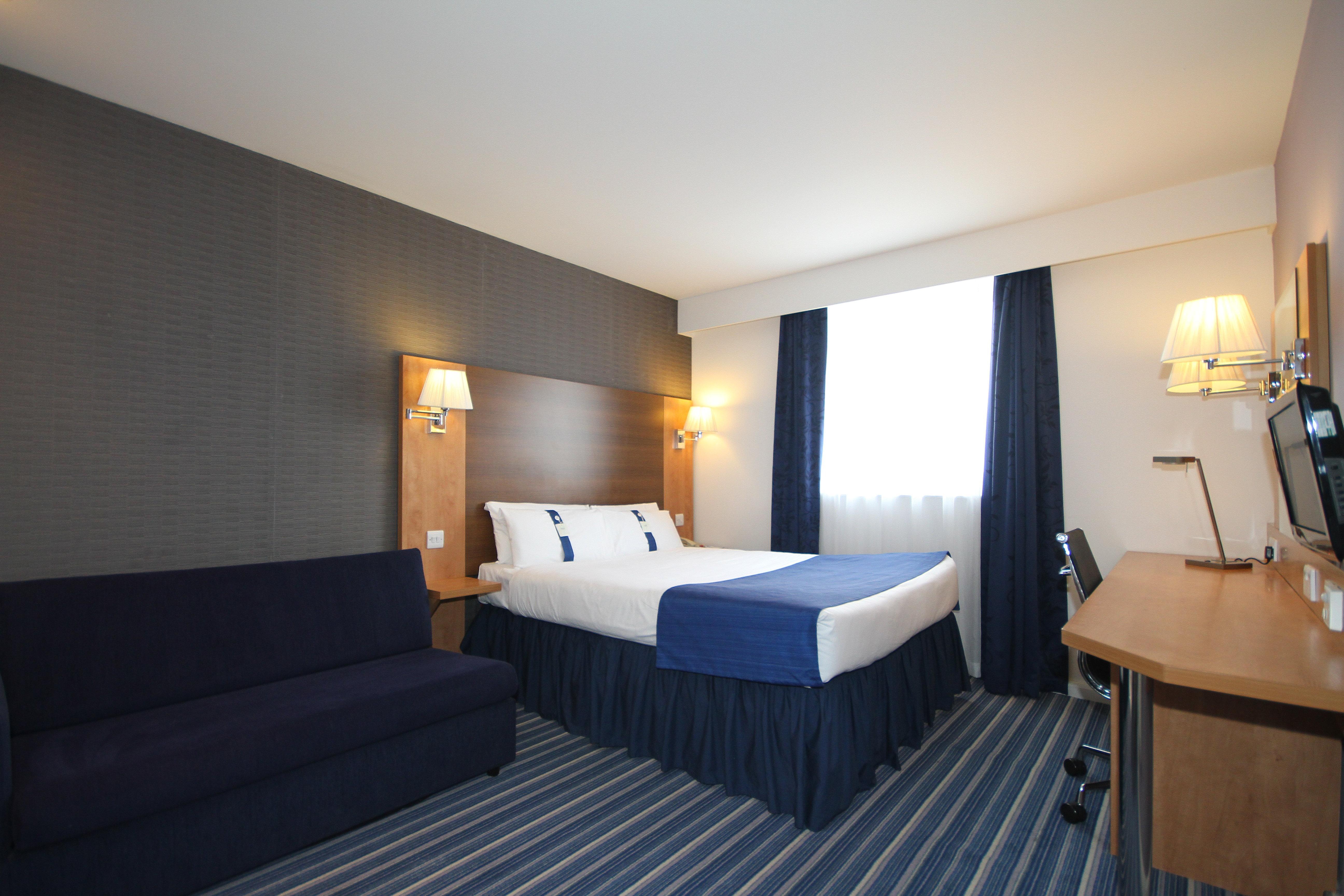 Holiday Inn Express Nuneaton By Ihg Εξωτερικό φωτογραφία