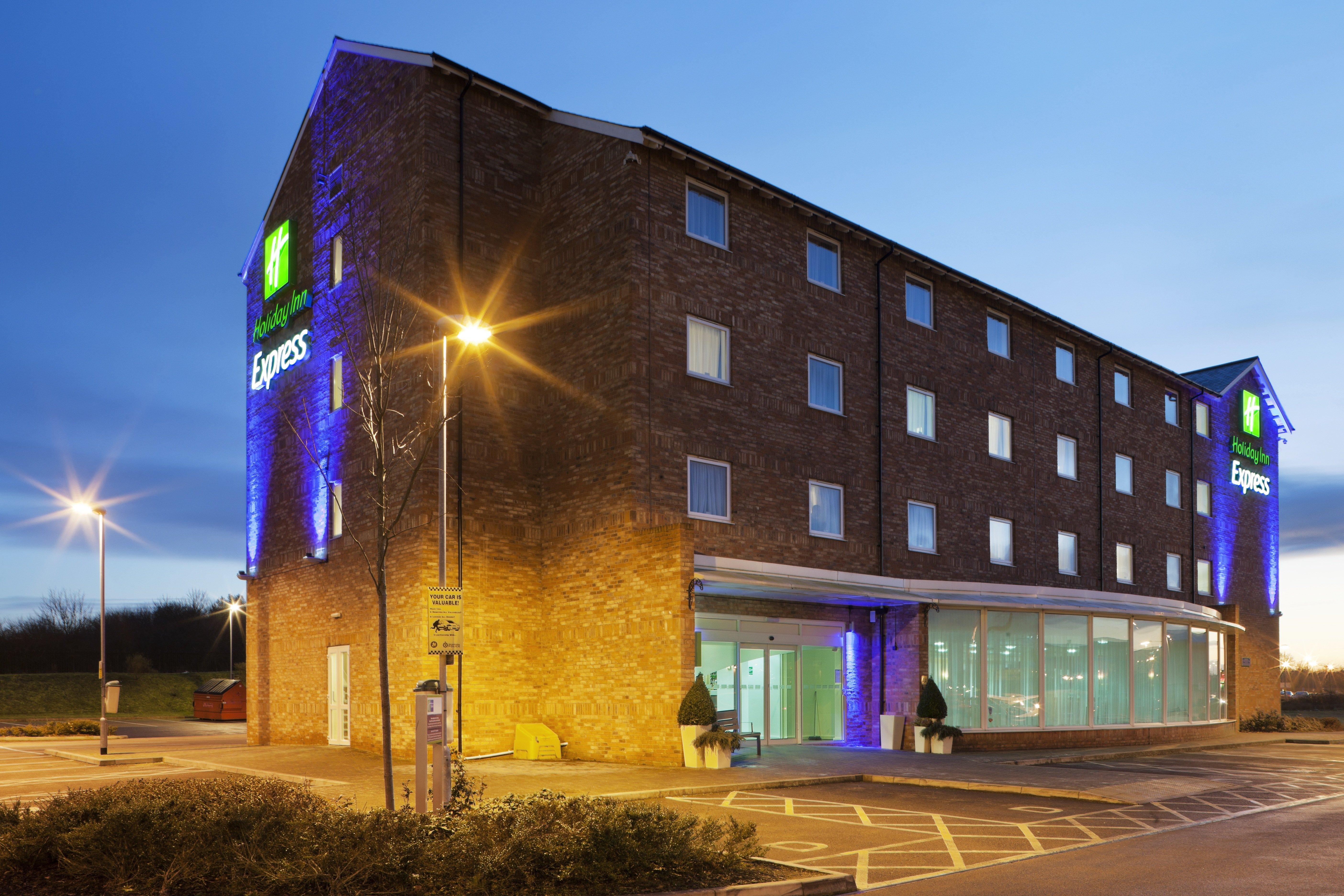 Holiday Inn Express Nuneaton By Ihg Εξωτερικό φωτογραφία