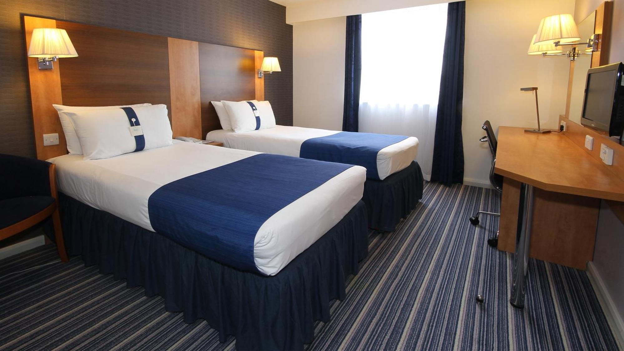 Holiday Inn Express Nuneaton By Ihg Εξωτερικό φωτογραφία