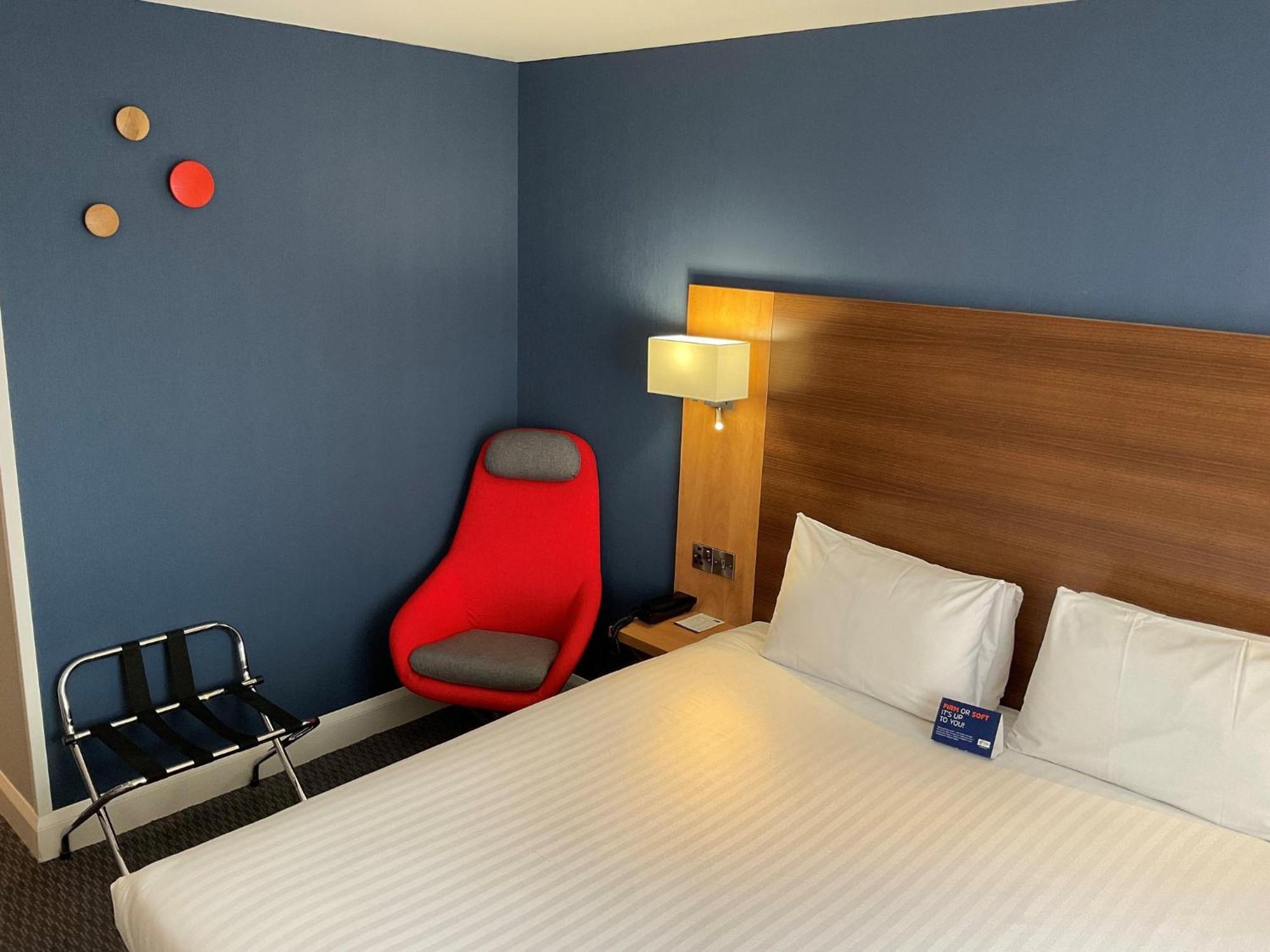 Holiday Inn Express Nuneaton By Ihg Εξωτερικό φωτογραφία