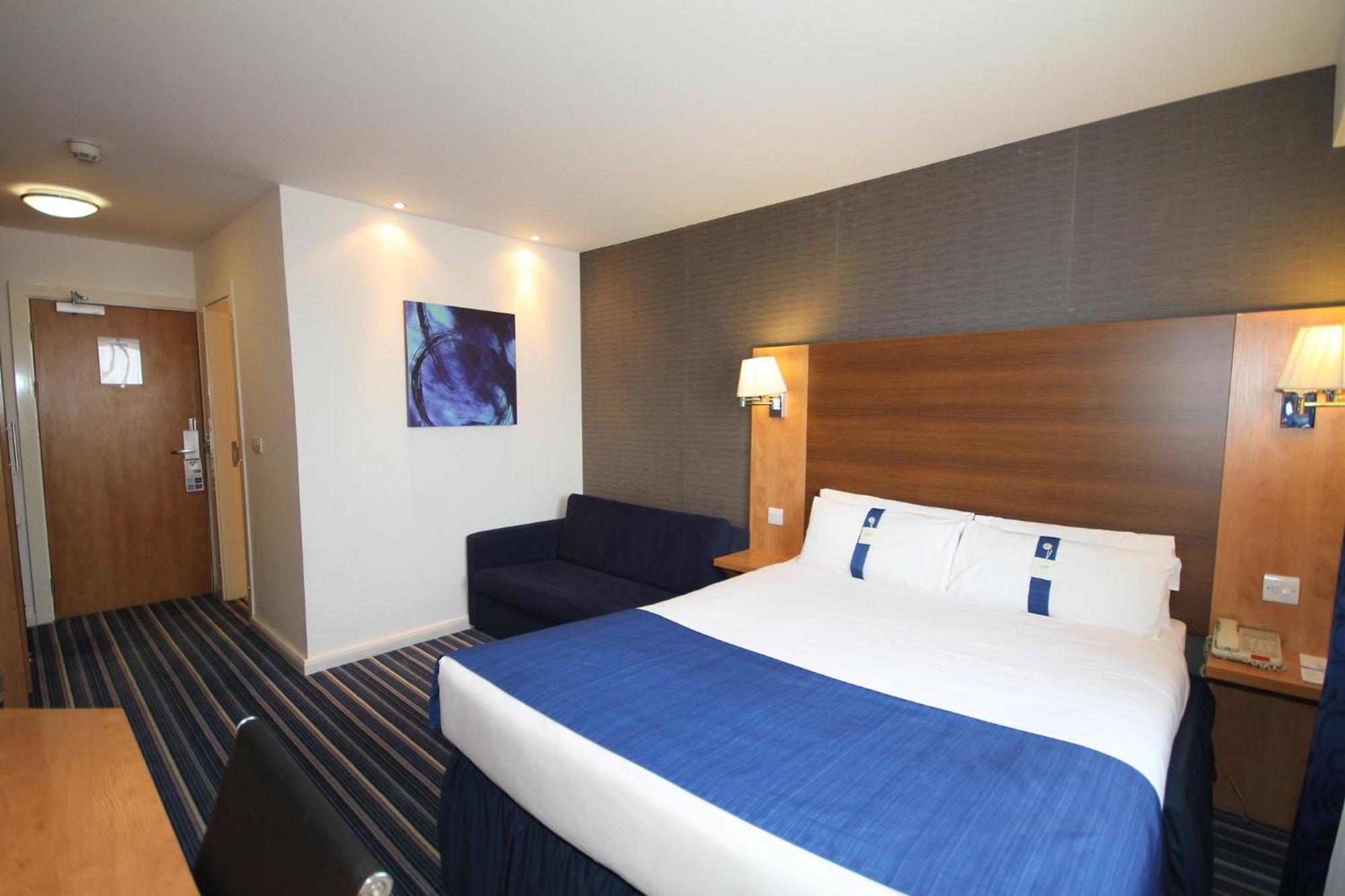 Holiday Inn Express Nuneaton By Ihg Εξωτερικό φωτογραφία